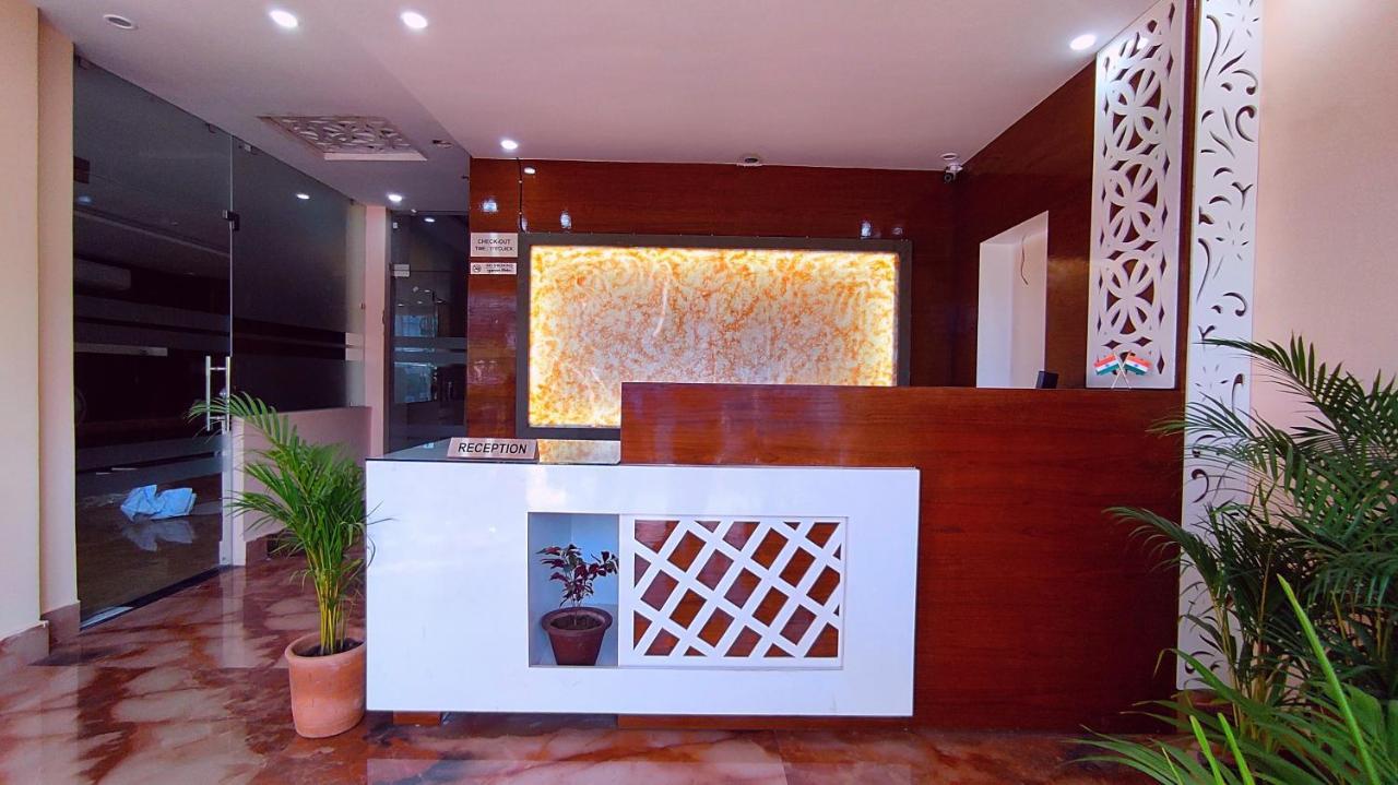 Spring Sky Haridwar By Shrigo Hotels Eksteriør bilde