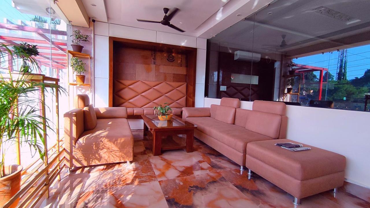 Spring Sky Haridwar By Shrigo Hotels Eksteriør bilde